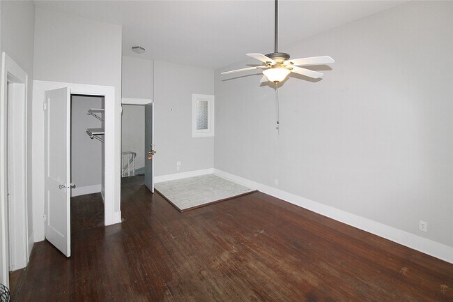 Building Photo - 1902 Church St