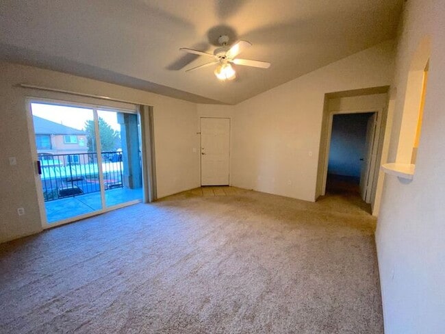 Building Photo - NW Reno Luxury Condo - Fitness Center, Poo...