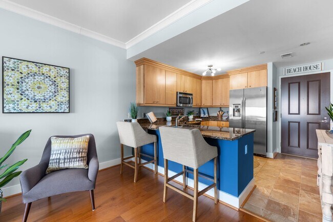 Building Photo - Elegant 1-Bed, 1-Bath Condo in Prime Virginia Beach Location!