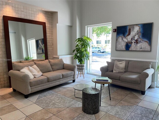 Building Photo - 50 Menores Ave