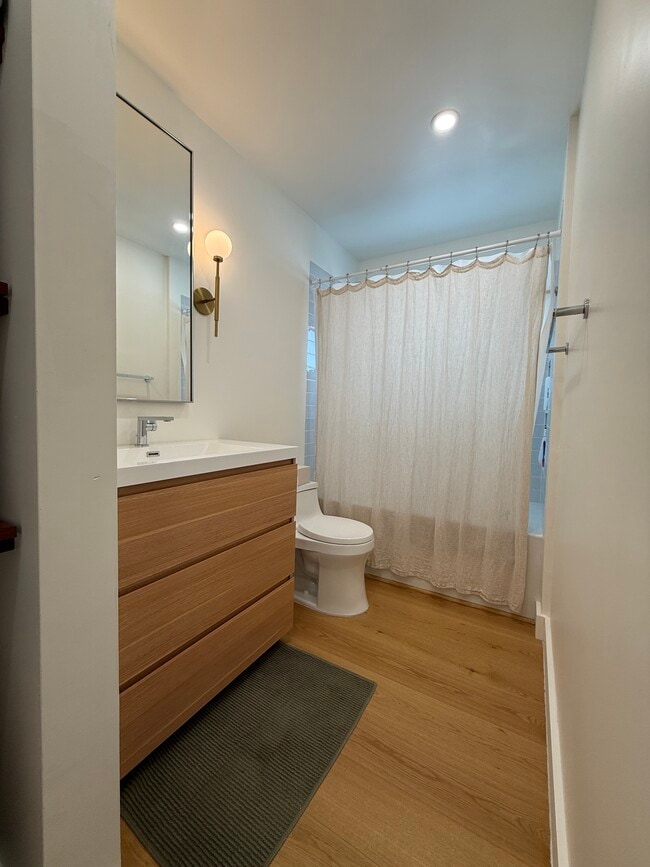 Building Photo - 12275 Quail Roost Dr