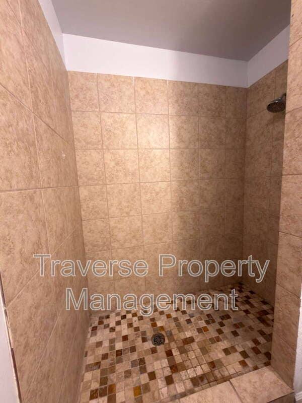 Building Photo - 5217 Aberdean Trail