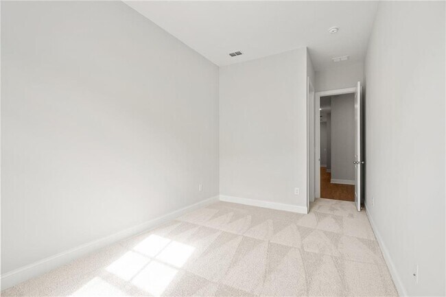 Building Photo - 708 Stickley Oak Way