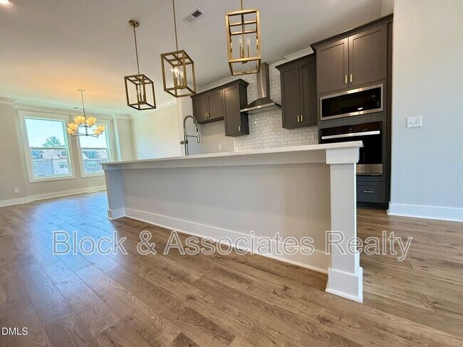 Building Photo - 776 Ballyneal Aly