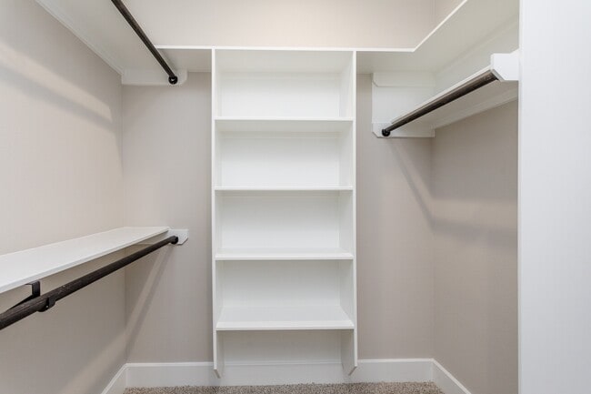 Building Photo - 1439 W 25th St