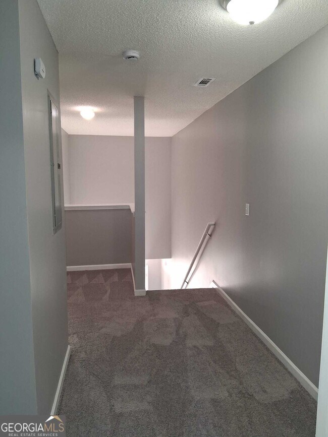 Building Photo - 11328 Kayla Dr