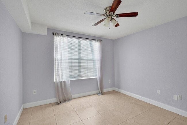 Building Photo - 15075 Michelangelo Blvd