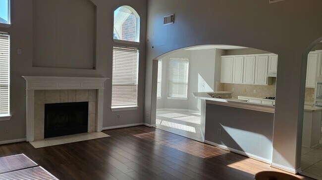 Building Photo - 23715 Indian Hills Way
