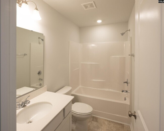 Building Photo - 312 Braemar Dr