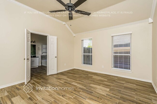 Building Photo - 8081 Durham Dr