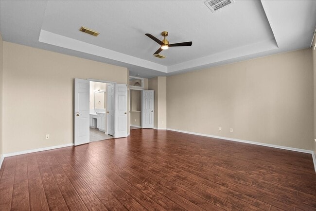 Building Photo - 2758 Laguna Pointe Dr