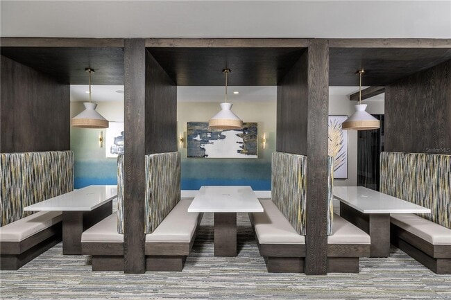 Building Photo - 5127 W Tyson Ave