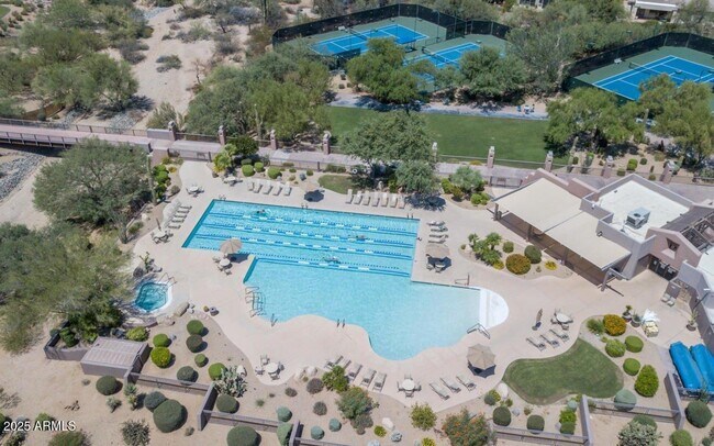 Building Photo - 6939 E Bramble Berry Ln