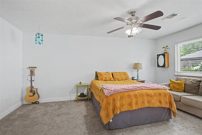 Building Photo - 1730 Oak Valley Dr