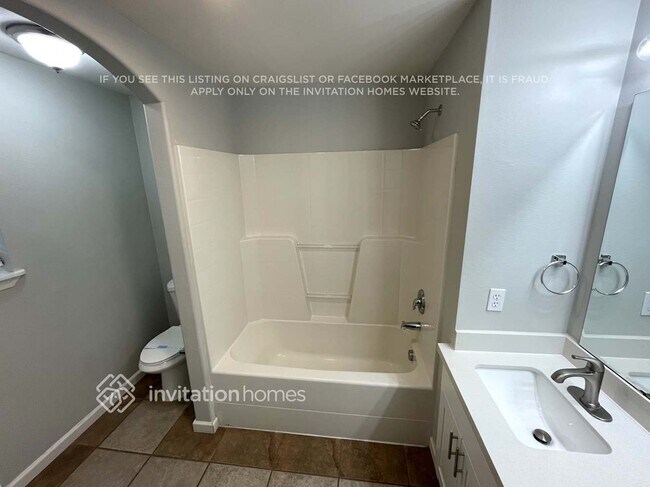 Building Photo - 1307 84th Ave SE