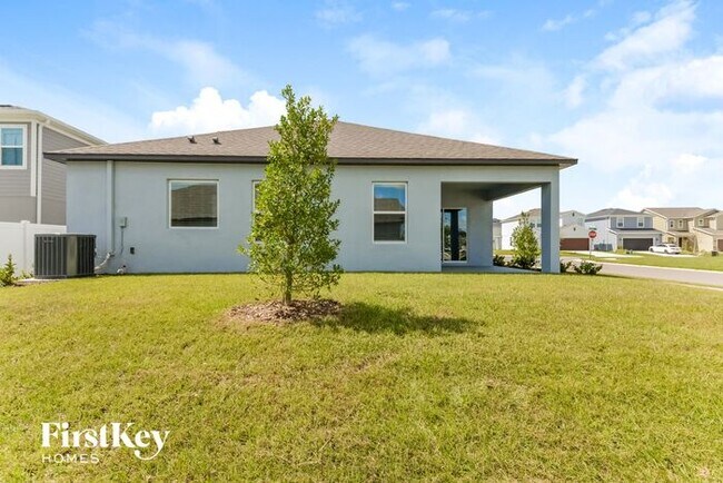 Building Photo - 4526 Birdsong Dr