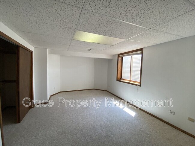 Building Photo - 5203 Union Ct