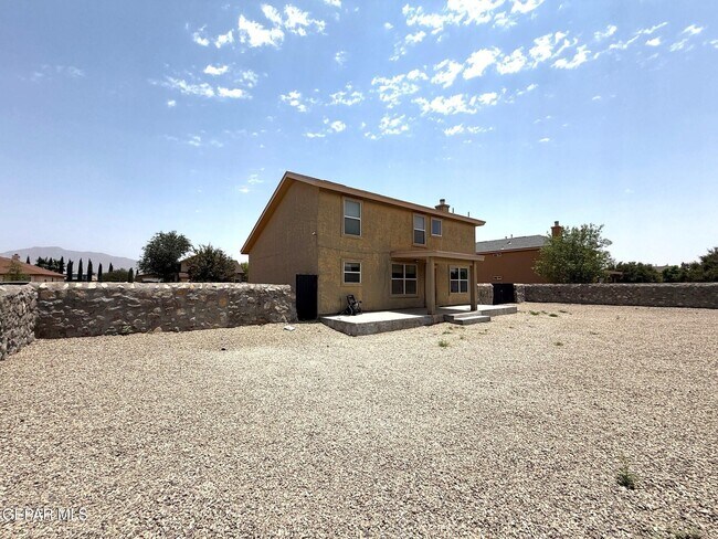 Building Photo - 6305 Rosa Gandara Pl