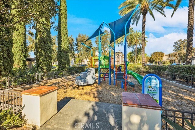 Building Photo - 82 Vintage