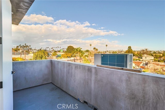 Building Photo - 1702 Redondo Blvd