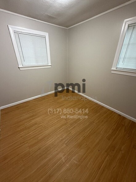 Building Photo - 7387 E 54th St