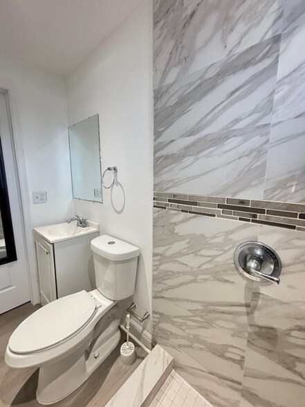 Building Photo - 1967 NW 24th Ave