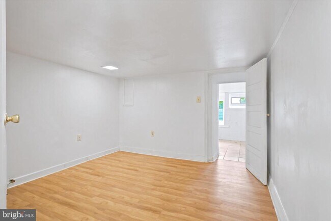 Building Photo - 3146 Remington Ave