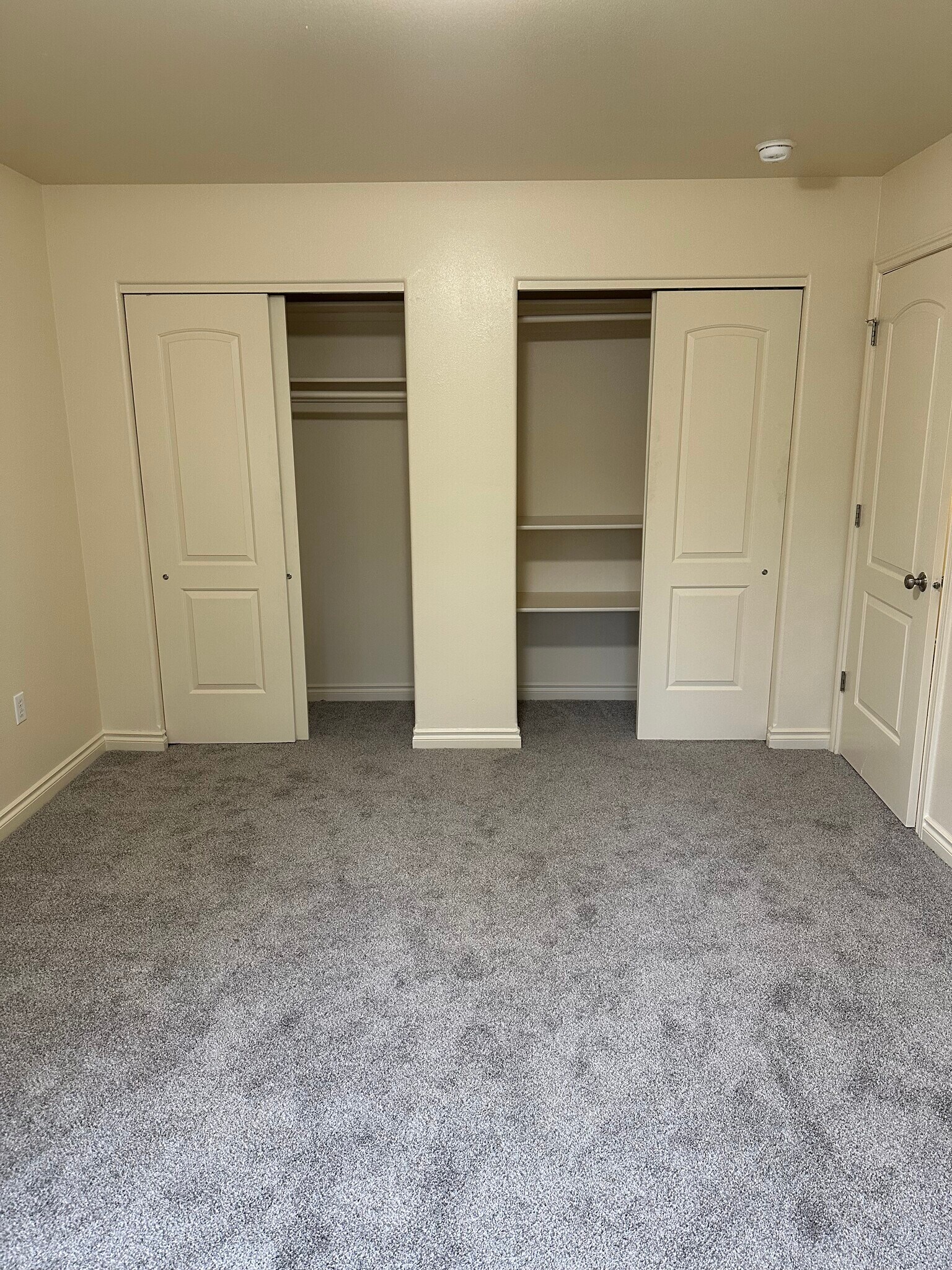 Bedroom # 2, 2 closets - 2843 S Avalon Cir