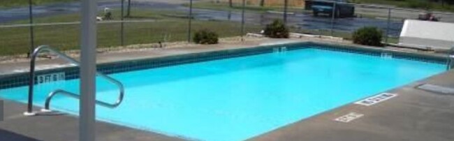 Pool - 303 Golf Villas Ct NW