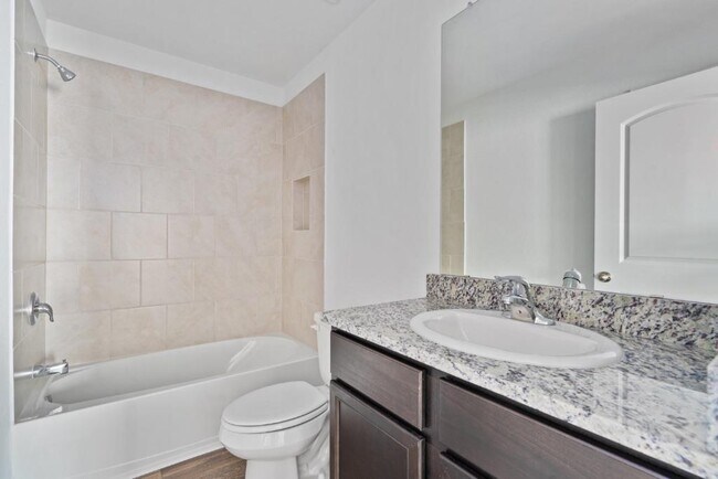 Building Photo - 3940 Prairie Crk