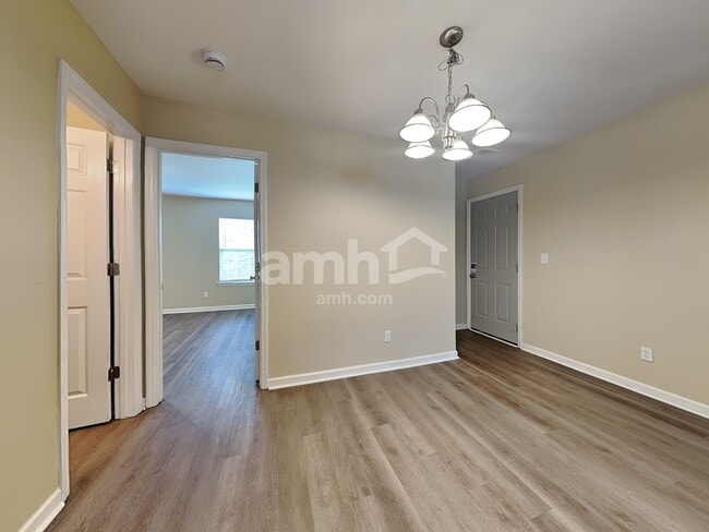 Building Photo - 4809 Wheatfield Dr