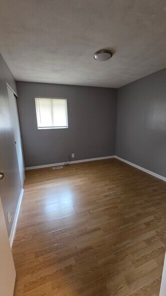 Building Photo - 1380 Catalpa Dr
