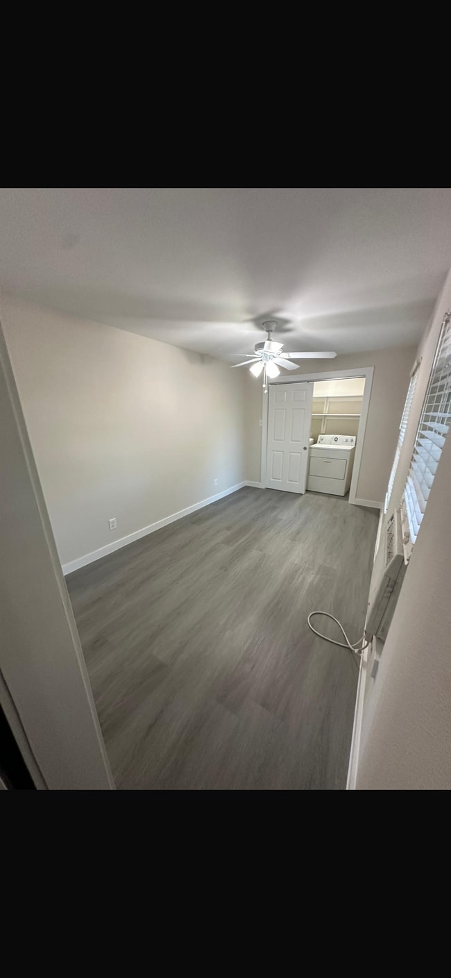 Dining room - 2308 W 6th Ave