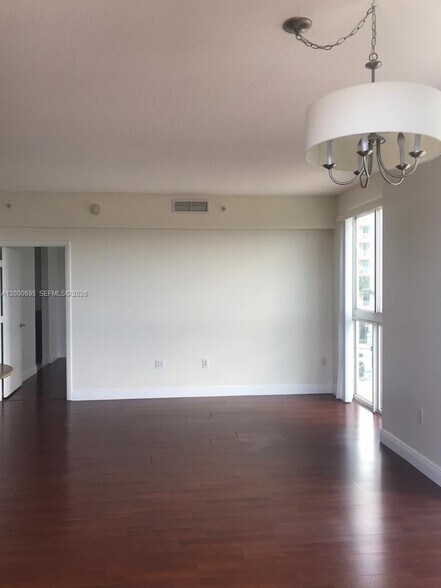 Building Photo - 7275 SW 90th Way