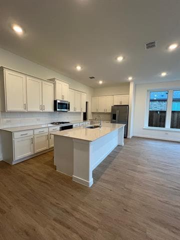 Building Photo - 148 Breeds Hl Rd