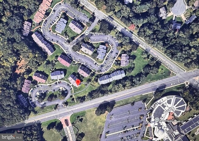 Building Photo - 1502 The Woods