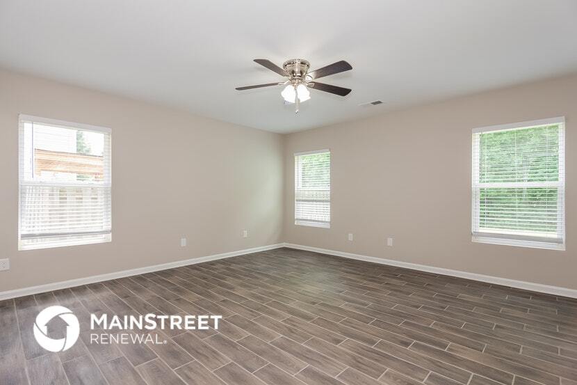 Building Photo - 4384 Stone Mountain Dr