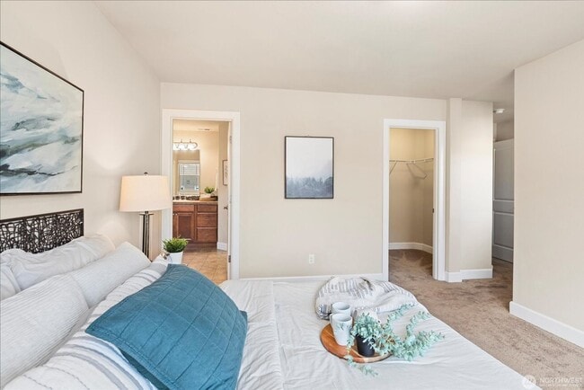 Building Photo - 3BD/2.5BTH Modern Townhouse in Greekbrooke II Community for Lease!