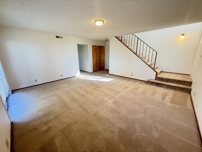 Building Photo - 10201 Ponderosa Way