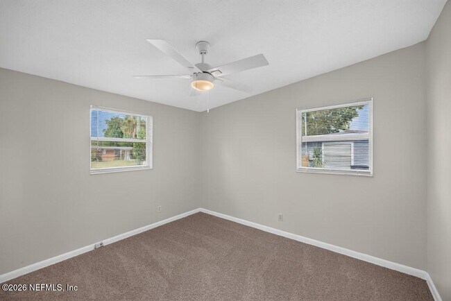 Building Photo - 87 Saratoga Cir S