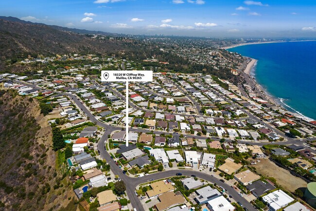 Building Photo - 18320 Clifftop Way