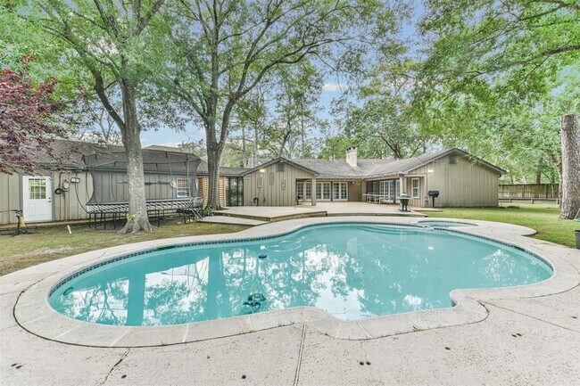 Building Photo - 12431 Broken Bough Dr