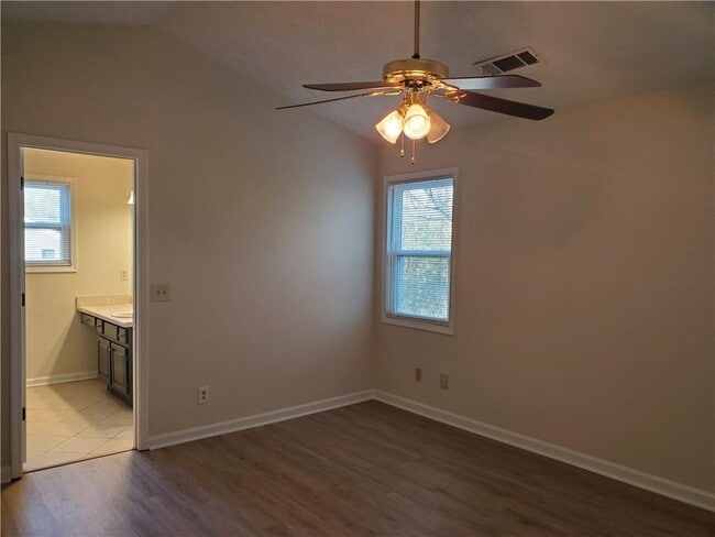 Building Photo - 3113 Waterford Ct