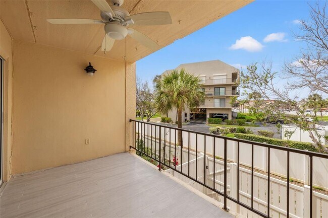 Building Photo - 301 87th Ave