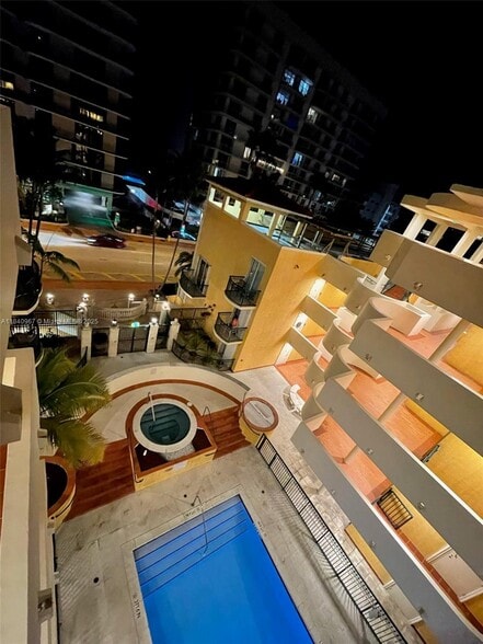 Building Photo - 8888 Collins Ave
