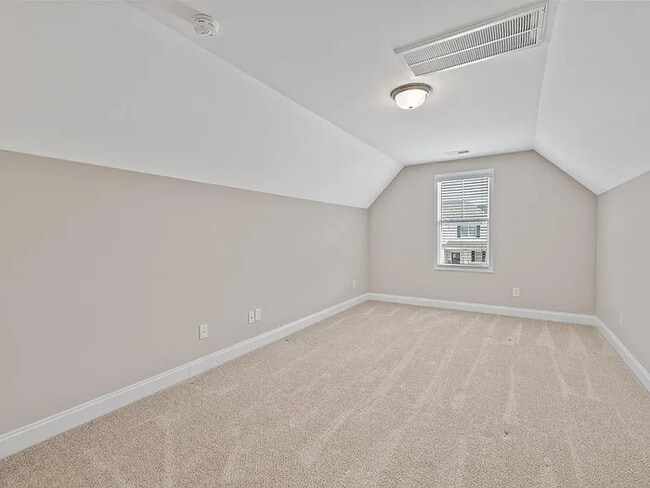 Building Photo - Earn Wealth While Leasing – Like a Homeowner – Lease to Own