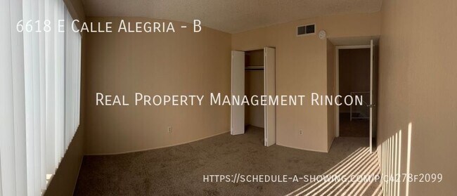 Building Photo - 6618 E Calle Alegria