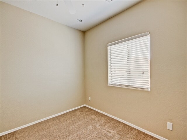 Building Photo - 8940 W Olive Ave