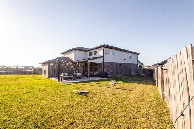 Building Photo - 29235 Alpine Garden Dr
