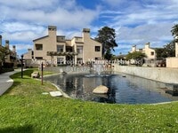 Building Photo - Comfortable 2-Bedroom 1-Bath Condo with Gr...